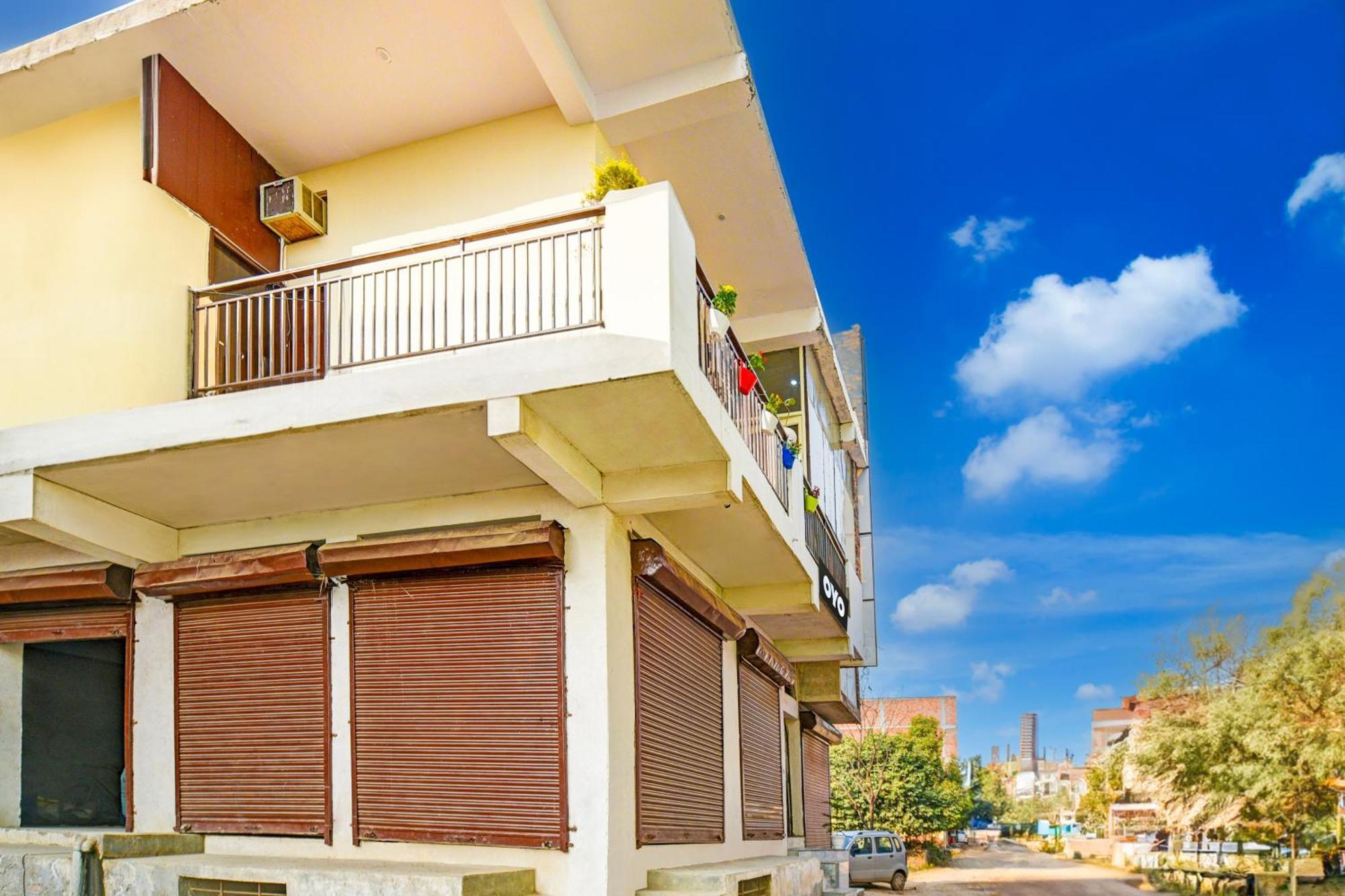 Hotel O Aj Star Hotel Faridabad Εξωτερικό φωτογραφία